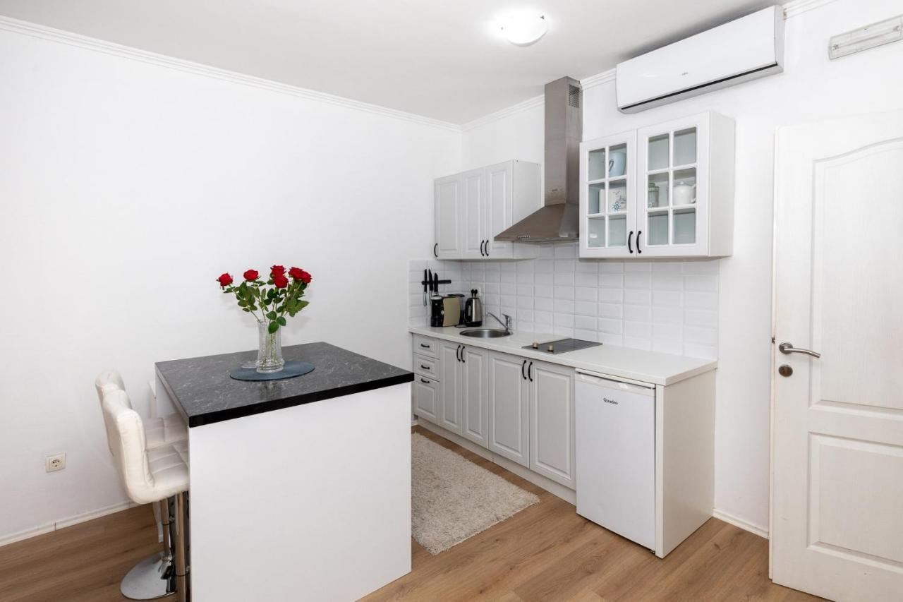 Happy Apartment II Мостар Экстерьер фото